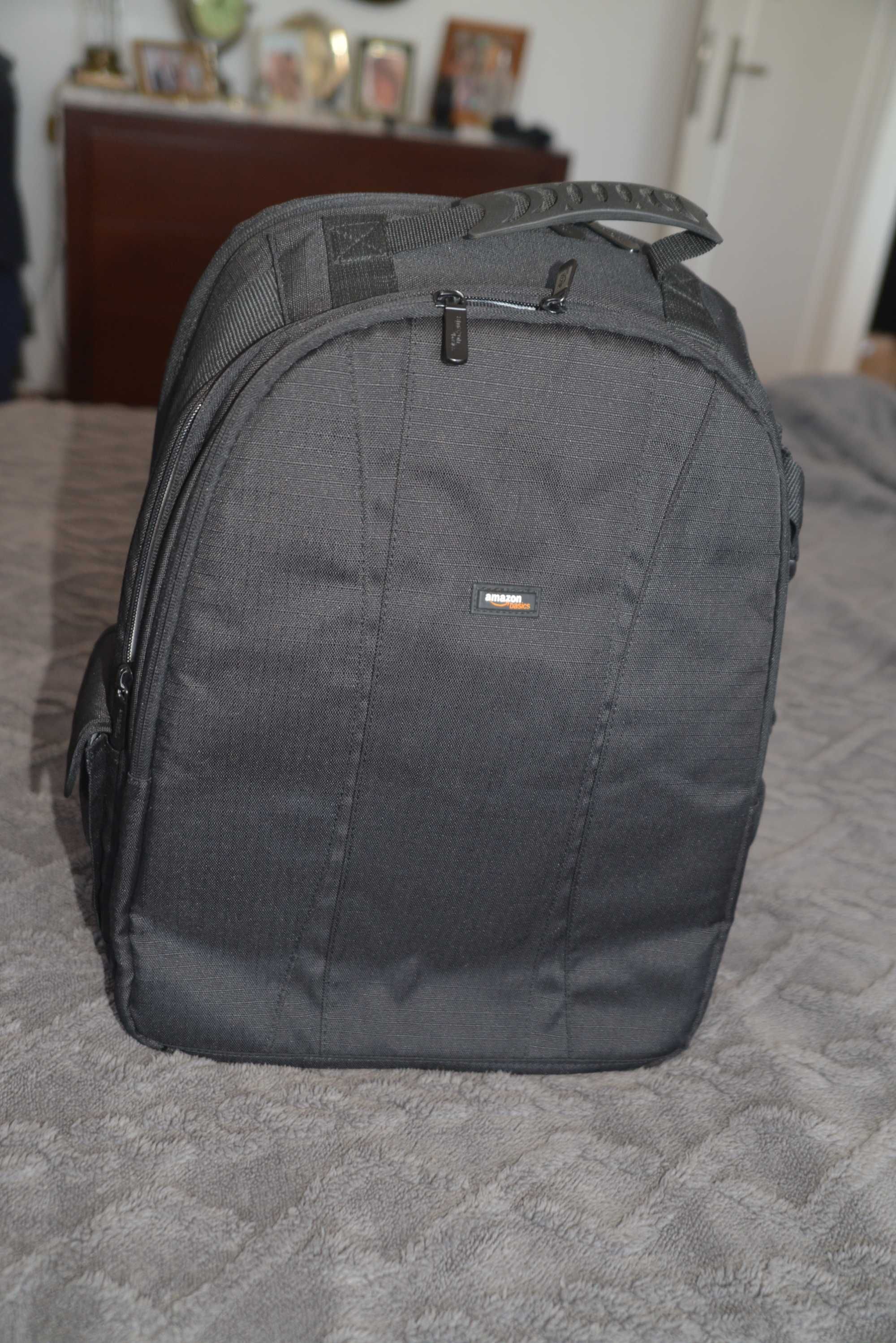 MOCHILA, Amazon Basics