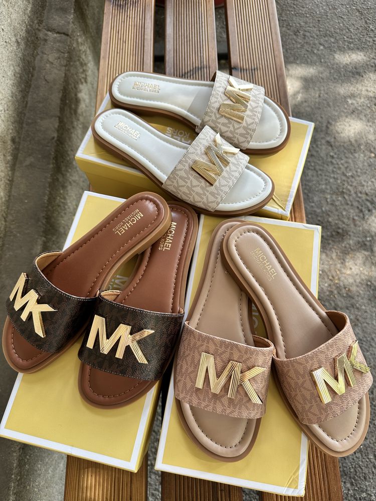 Шльопанці Michael Kors 36,37,39