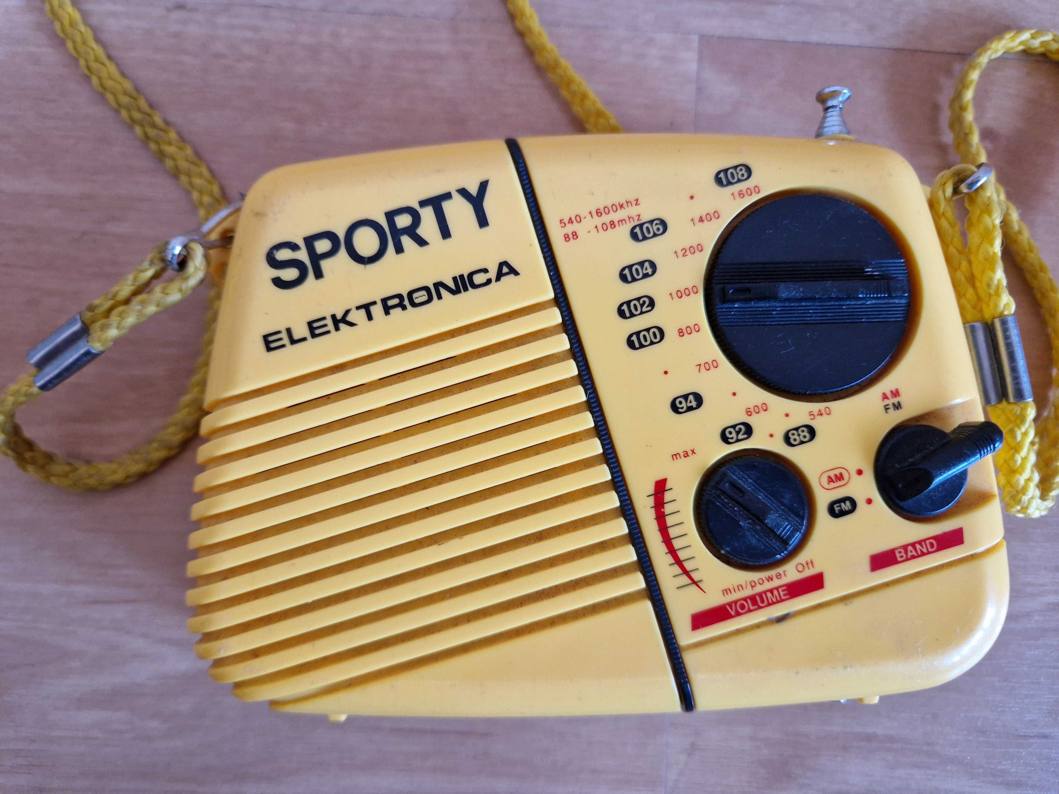 Stare radyjko Sporty z Niemiec 90' Elektronica radio "sportowe"