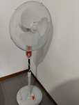 Ventoinha com controle de comando/ ventilador