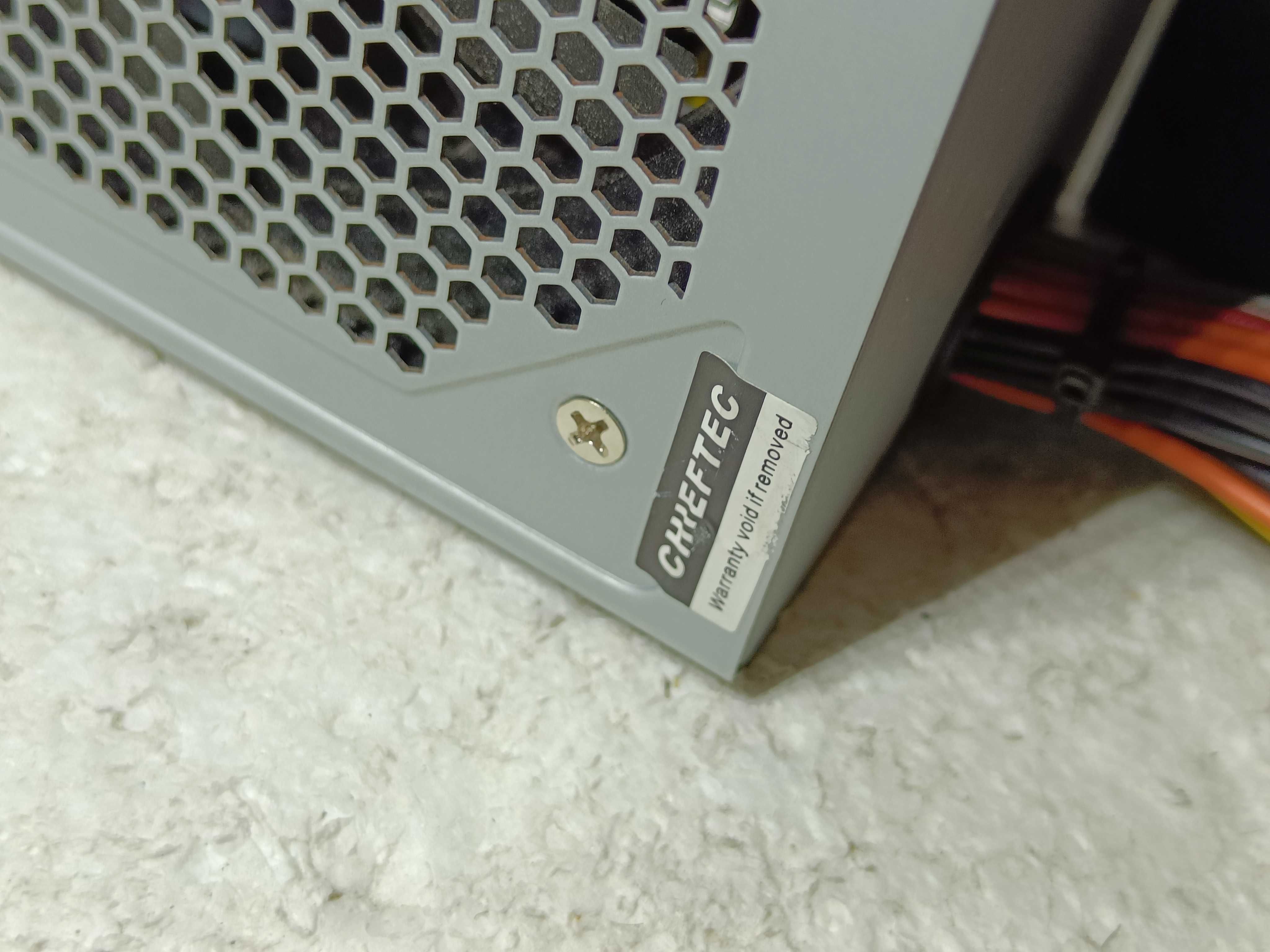 Блок живлення CHIEFTEC 700W 85 PLUS GPS-700A8 ЗАВОДСЬКА пломба