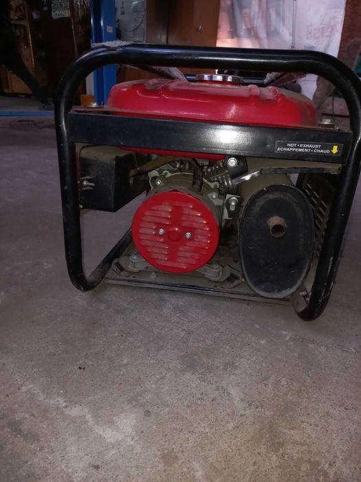 Генератор SWISS KRAFT SK 8500W( обмін на дрова)-новий