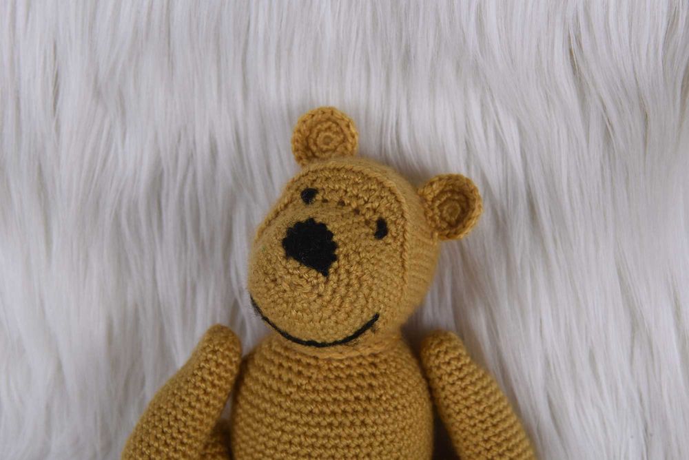 Kubuś Puchatek Miś na szydełku zabawka dla dziecka