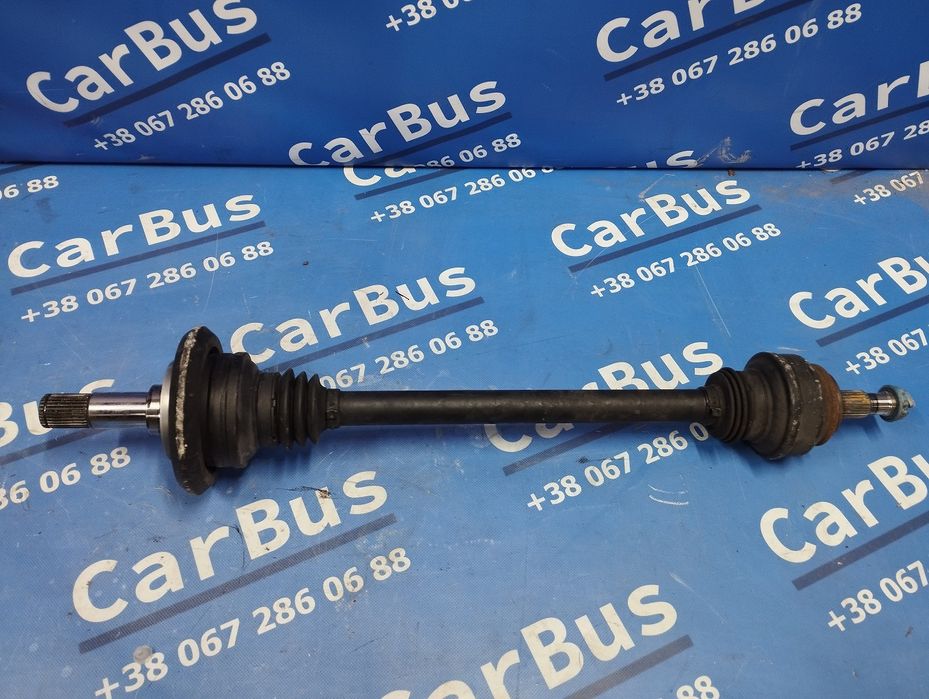 Піввісь задня ліва Mercedes Мерседес W222 S 560 привідний вал шрус