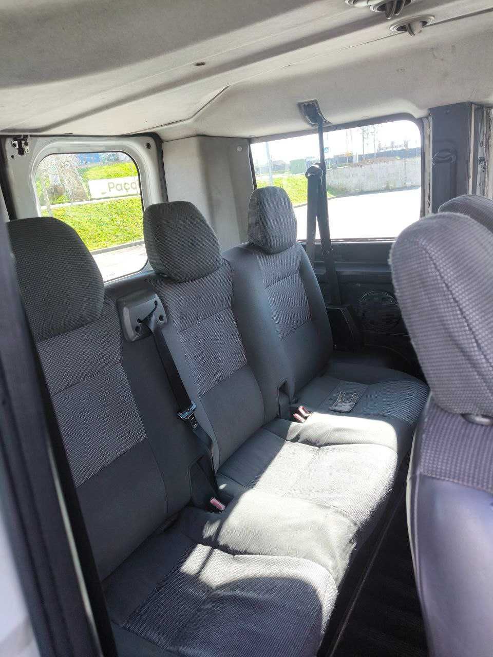 Peugeot Boxer Minibus