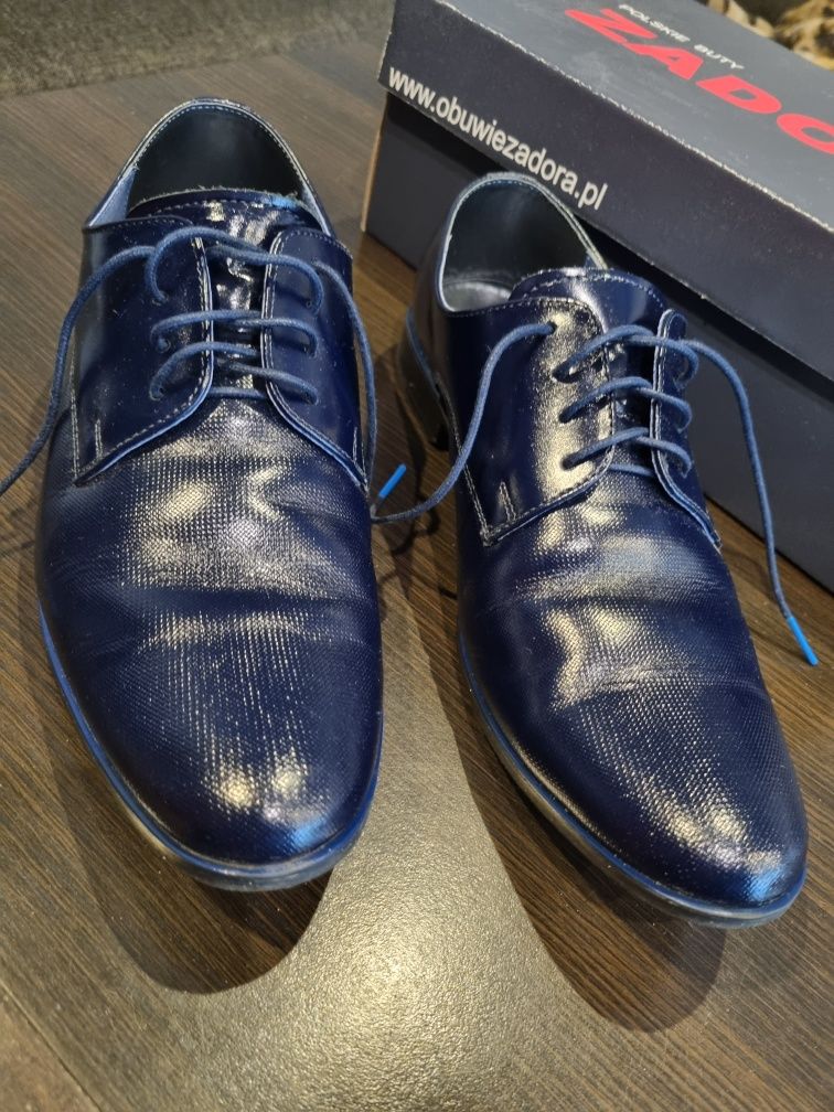 Eleganckie, granatowe buty męskie / młodzieżowe r. 41