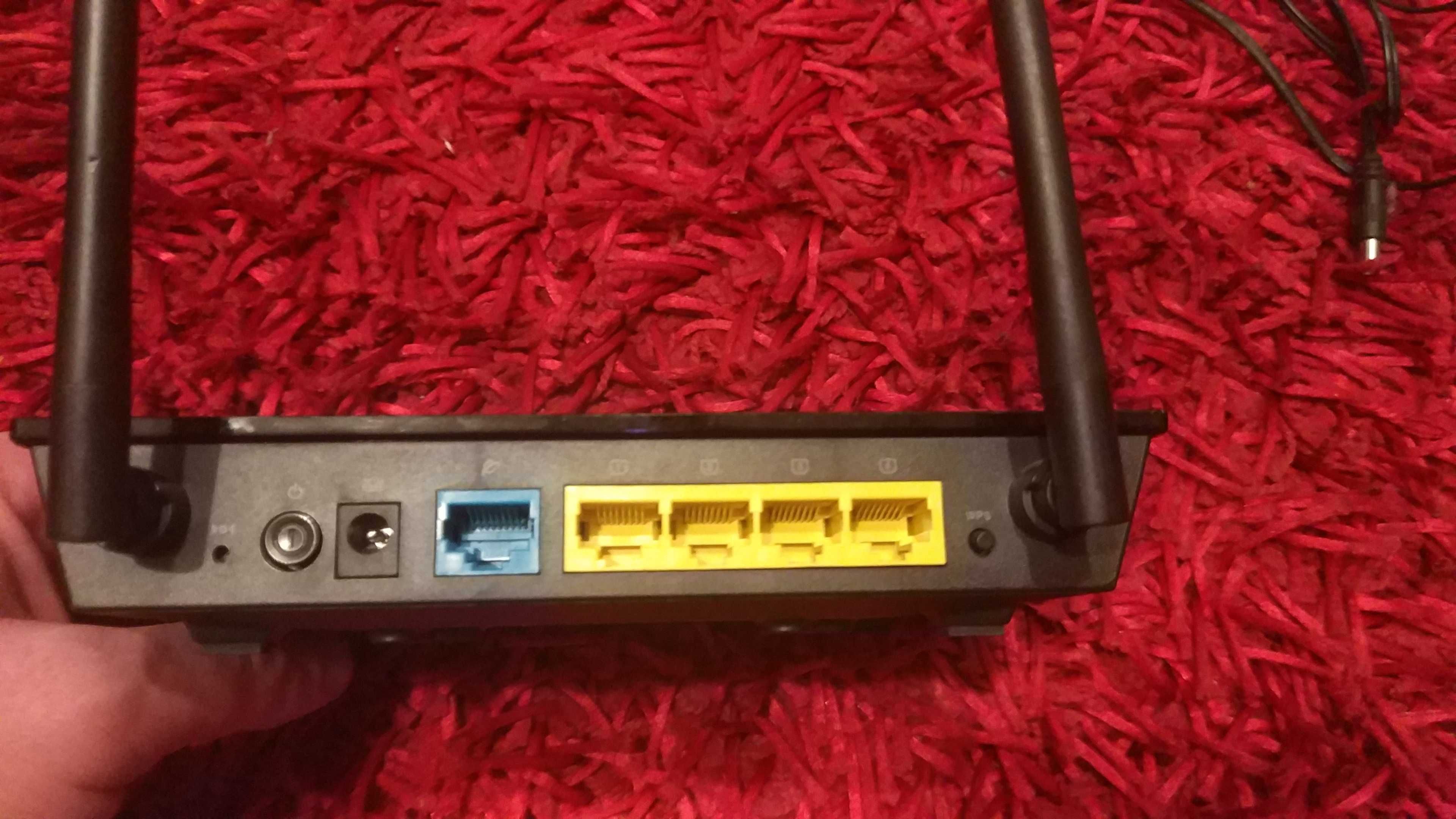 Router Asus N12E radiówka, światłowód itp