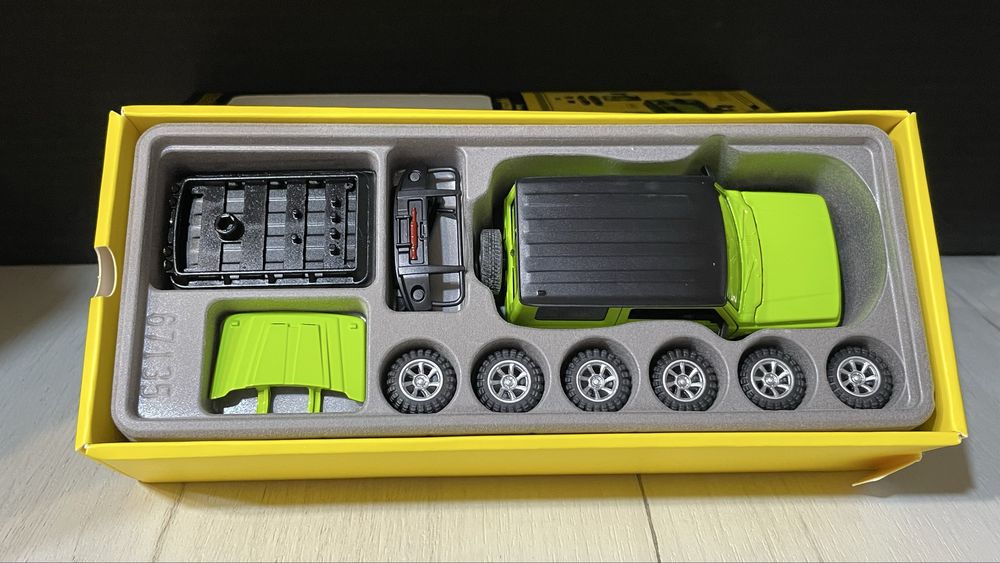 1:32 Нова машинка Suzuki Jinmy ( Jimny ) металева колекційна модель