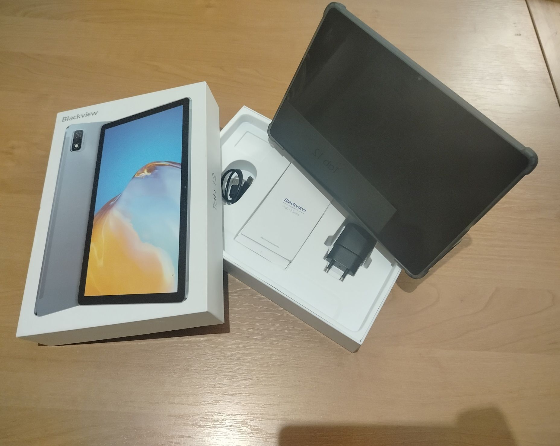 Планшет Blackview Tab 12 4/64GB LTE