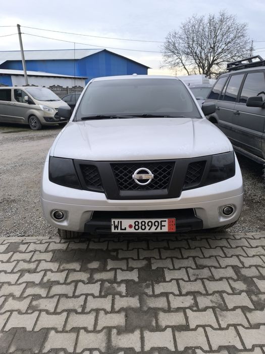 Нісан frontier 2017 року