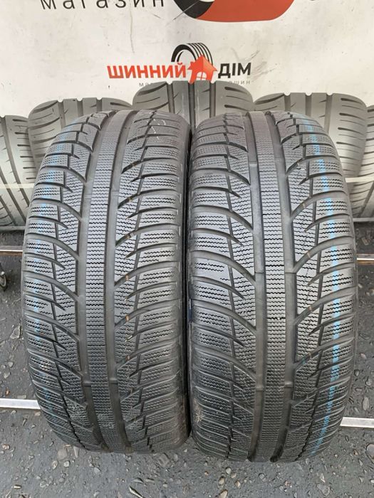 Шини 205/50 R17 пара Toyo  зима 7,9мм