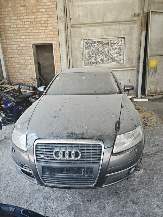 Audi a6c6 3,2 quattro 3500$