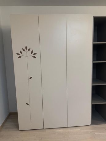 Sprzedam tanio komplet mebli Vox 2 pir