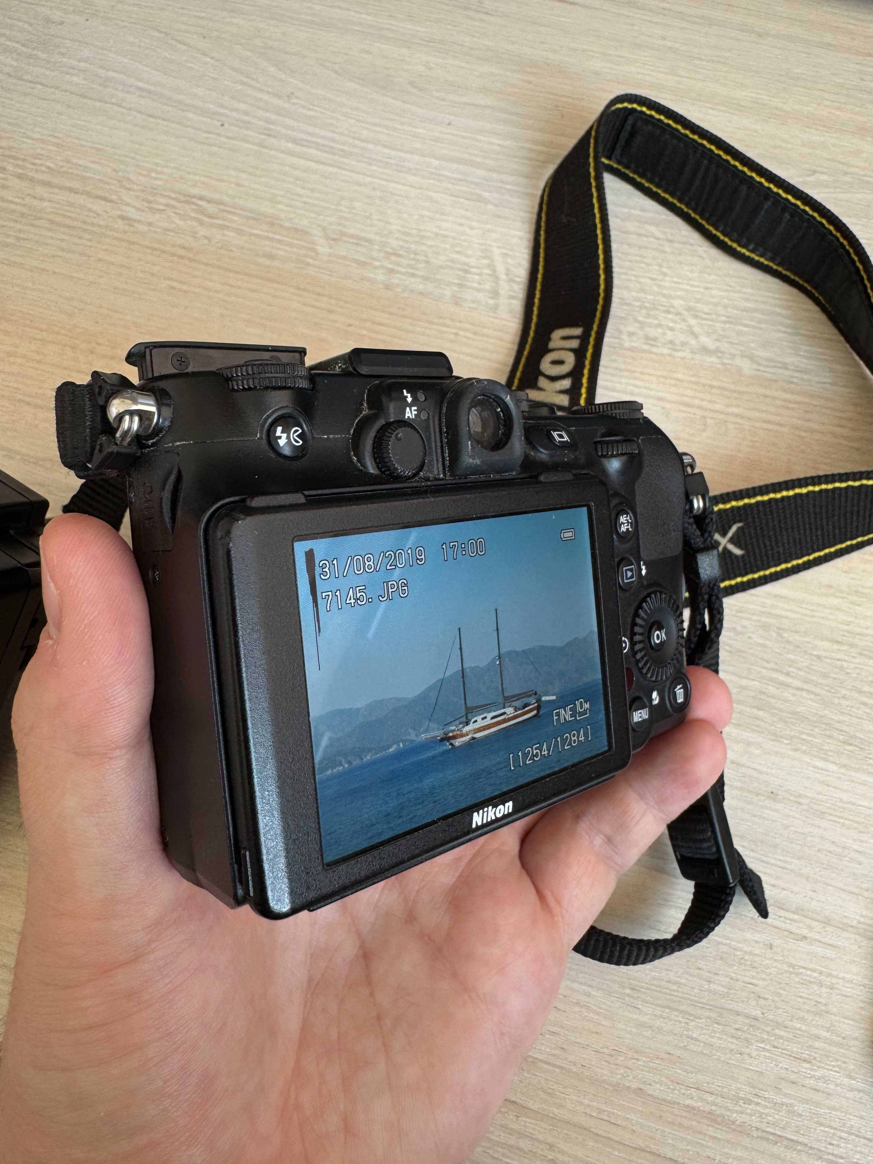 Nikon COOLPIX P7100