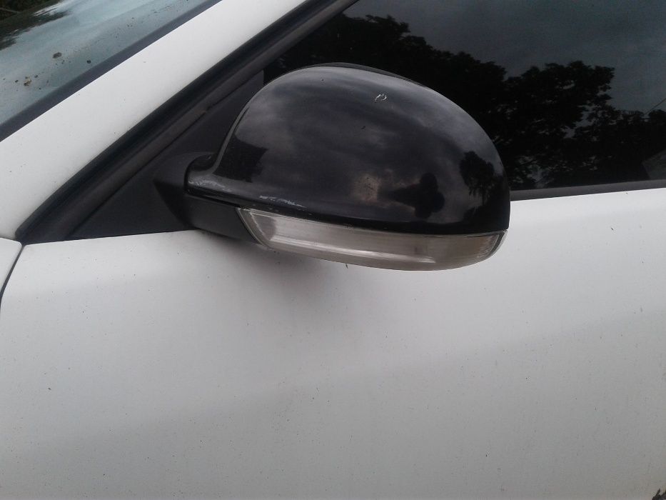 AUDI A4 B5 Lusterka z Kierunkowskazami Czarne Prawe Lewe Europa Elektr