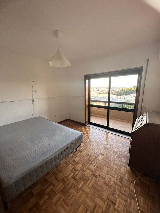 Apartamento T2 com terraço