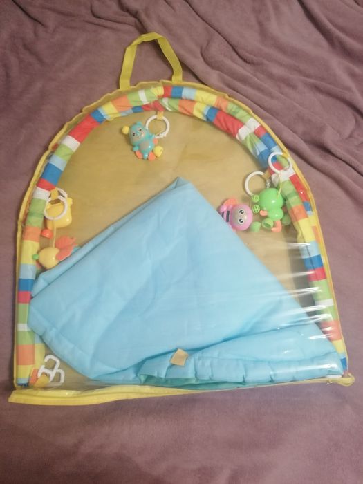 Розвиваючий килимок