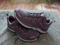 Кроссовки Lowa Gore-tex (оригинал) фирменные размер-40 стелька-25,5см