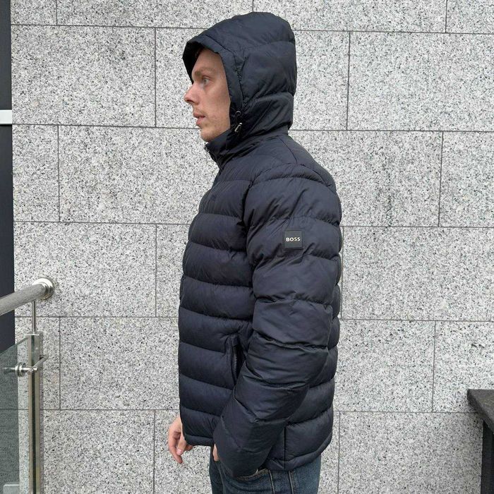 Зимова синя чоловіча куртка Hugo Boss