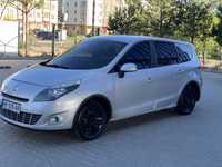 Renault Grand Scenic 2011