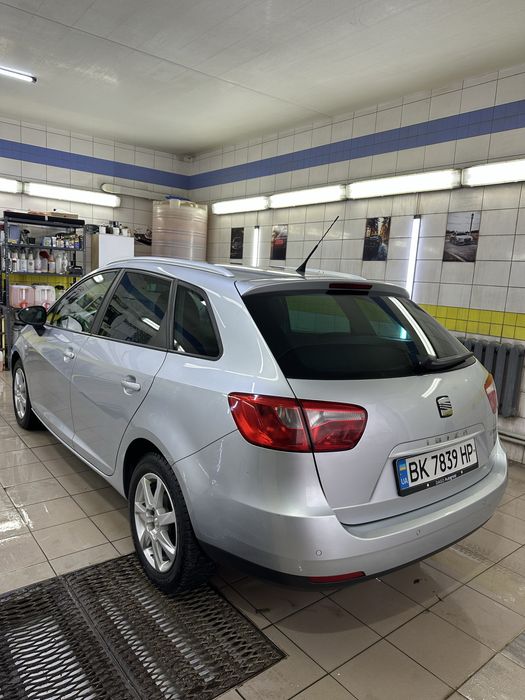 Ідеальний Seat Ibiza 2010 комплектація Ecomotive