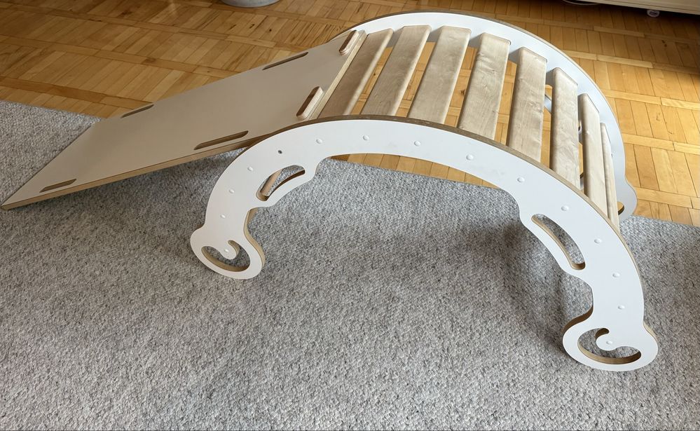 Biały bujak  2w1 ze ścianką zjeżdżalnią – Zestaw XL