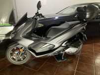 Honda pcx com 4 mil km