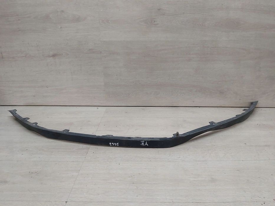 Toyota Yaris II dokładka spoiler zderzaka przód listwa dolna