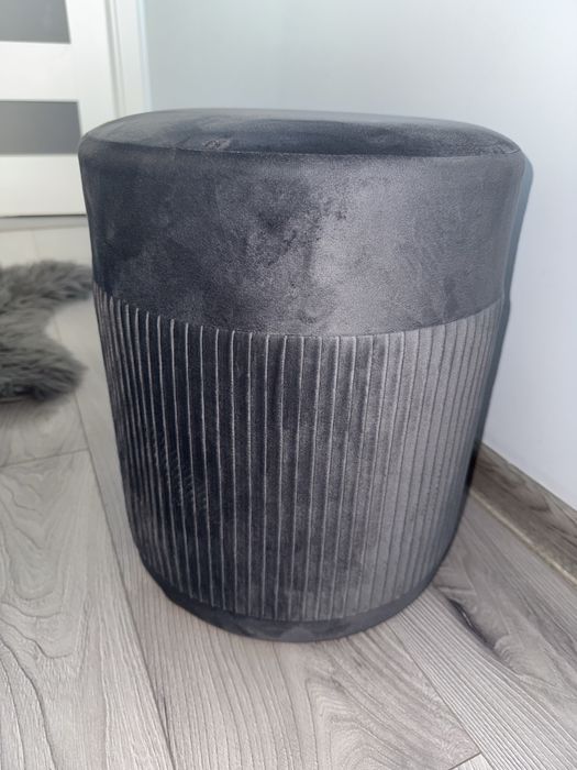 Pufa okrągła glamour Homla