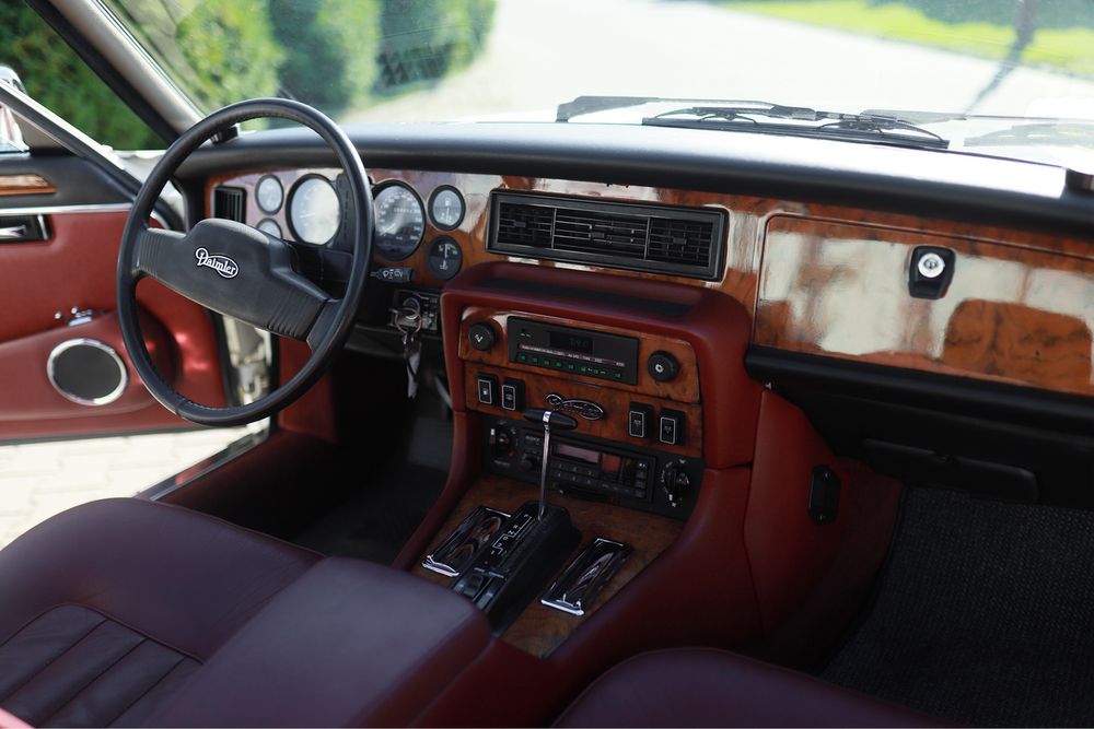 Auto do Ślubu Jaguar XJ Daimler V12