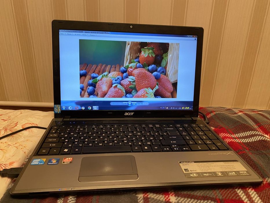 8 ядерний ноутбук Acer 5/500Gb,в гарному робочому стані,ультратонкий