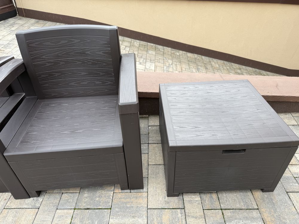 Zestaw ogrodowy sofa dwuosobowa plus dwa fotele stolik