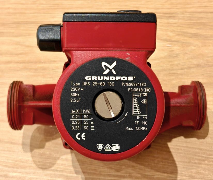 Pompa Grundfos UPS 25-60 rozstaw 180 mm - Stan bardzo dobry