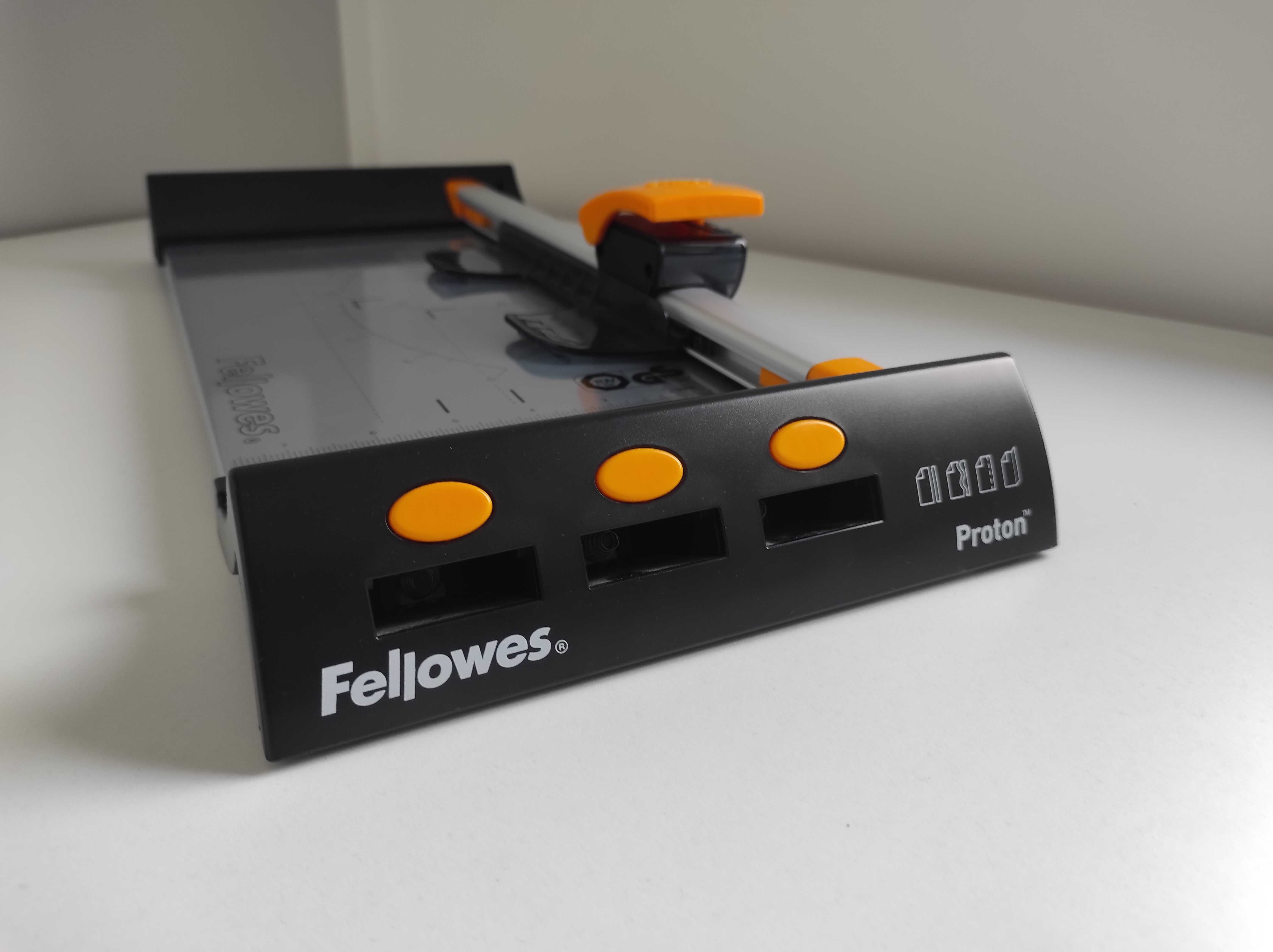 Trymer do papieru Fellowes Proton A4