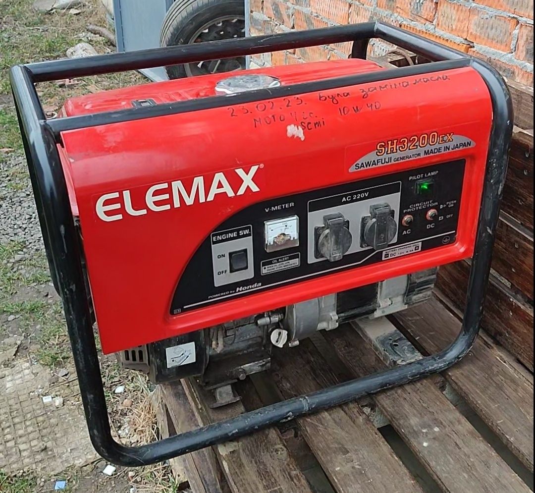 Генератор „Elemax”