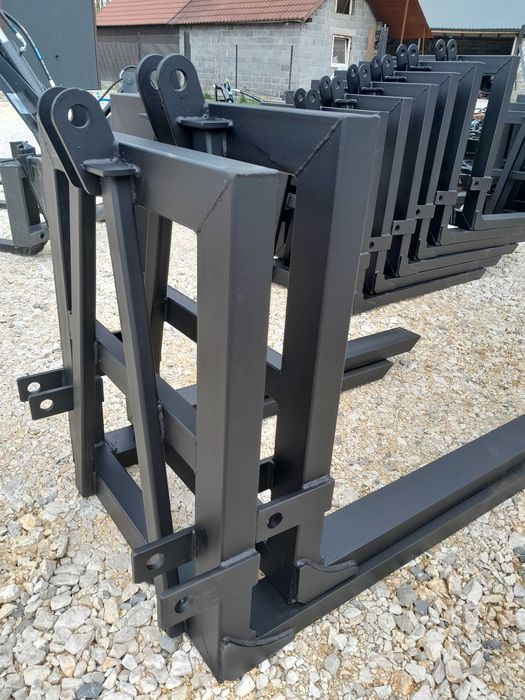 Mocny paleciak podnośnik widlak tuz do palet nowy na tył ciągnika