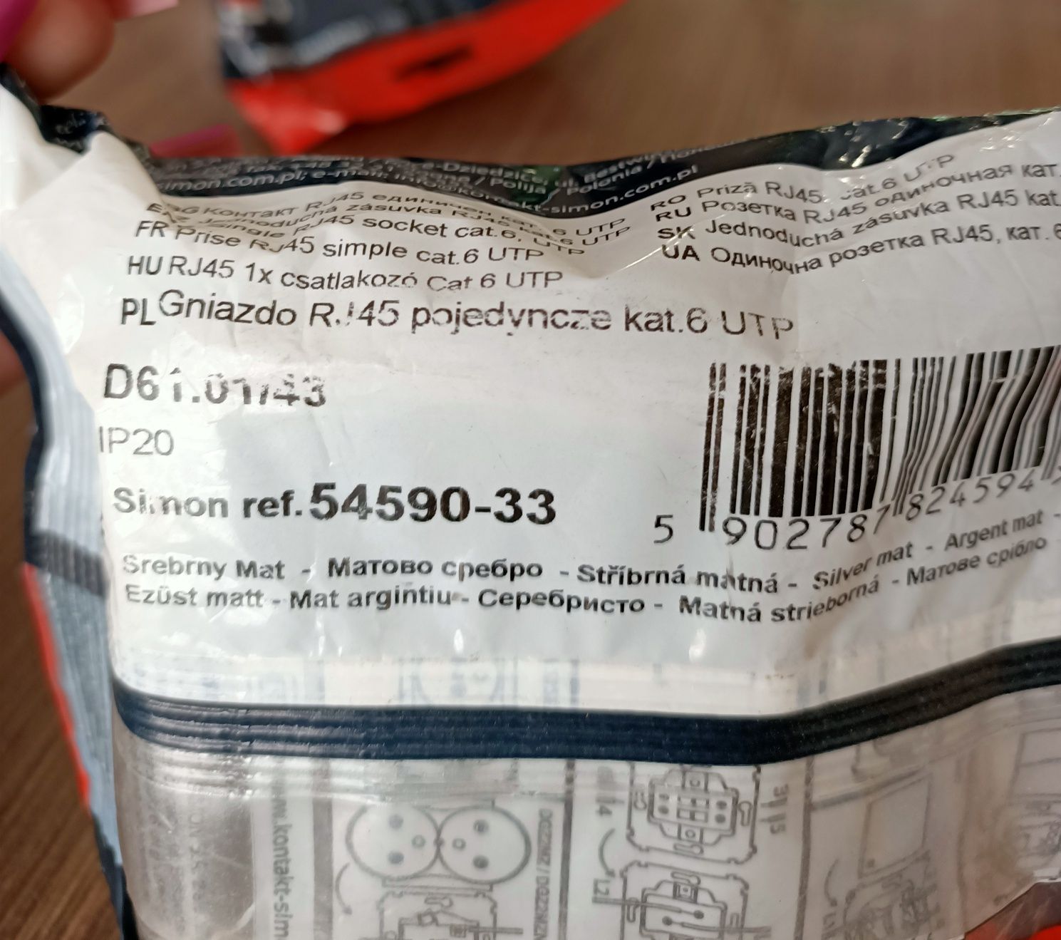 Gniazdo RJ45 pojedyncze kat. 6 UTP
