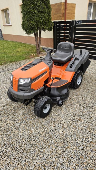 Traktorek kosiarka Husqvarna  TC138