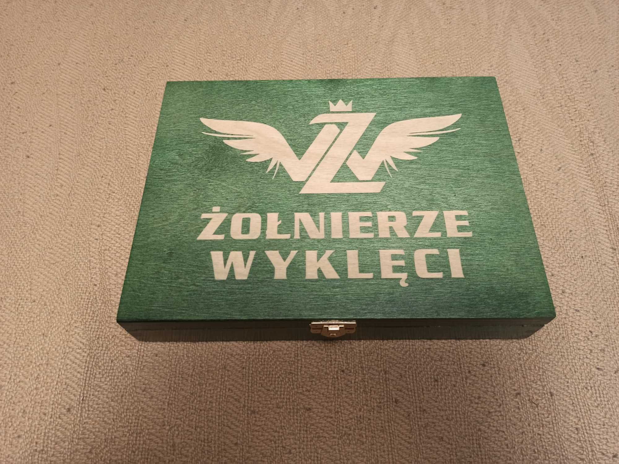 Kaseta na caly komplet monet ZOLNIERZE WYKLECI