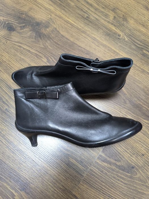 Нові італійські ботільйони Hogan натуральна шкіра