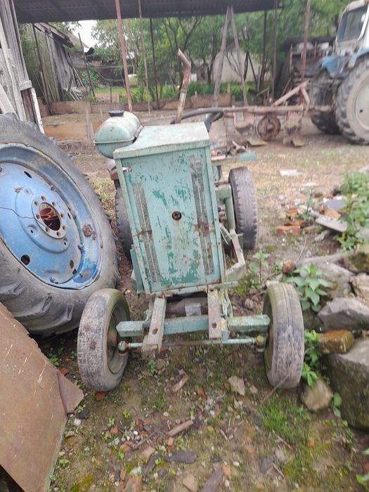 Продам трактор саморобний