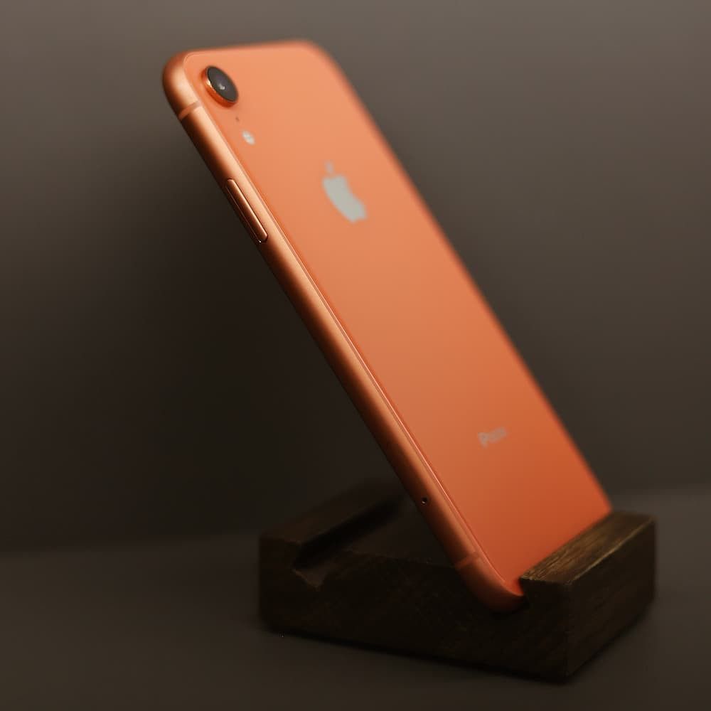 Apple iPhone XR 128gb Coral (Кораловий)