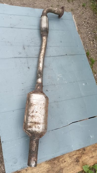 Opel Astra ll 1,7 Isuzu rura do kolektora z tłumikiem drgań