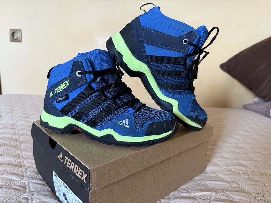 Трекінгові черевики, кросівки Adidas terrex 34 розмір