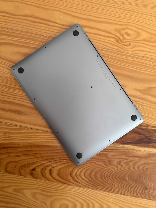 MacBook Air M1 (2020), 8GB RAM, 256GB SSD