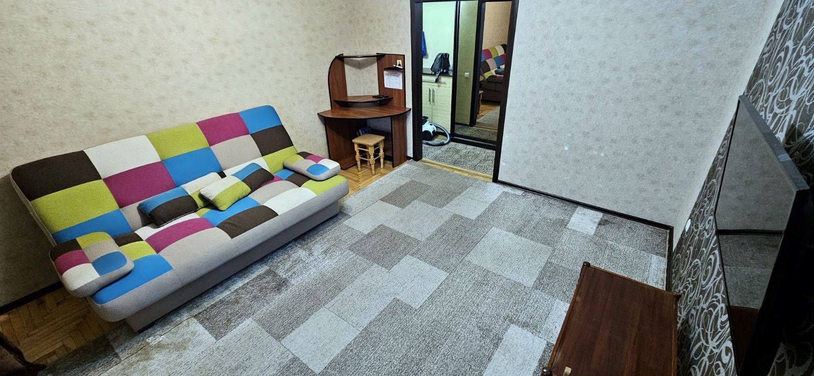 Продаж 3-к.кв.  2й поверх/9 по вул. Сарматська( Вознесенів.р-н)