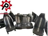 Conjunto de bancos e quartelas Mercedes Classe A