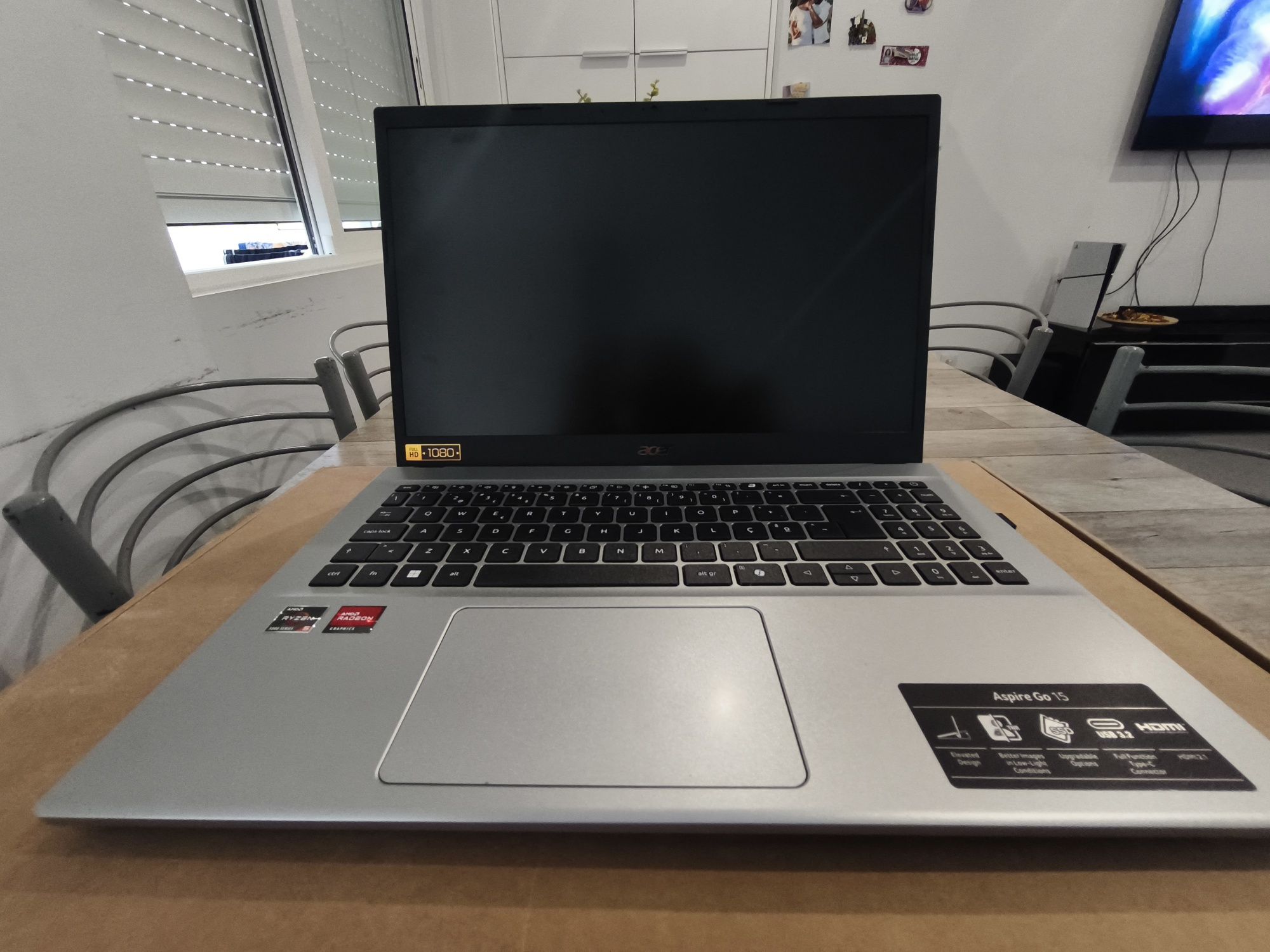 Vendo Laptop Acer em perfeito estado!