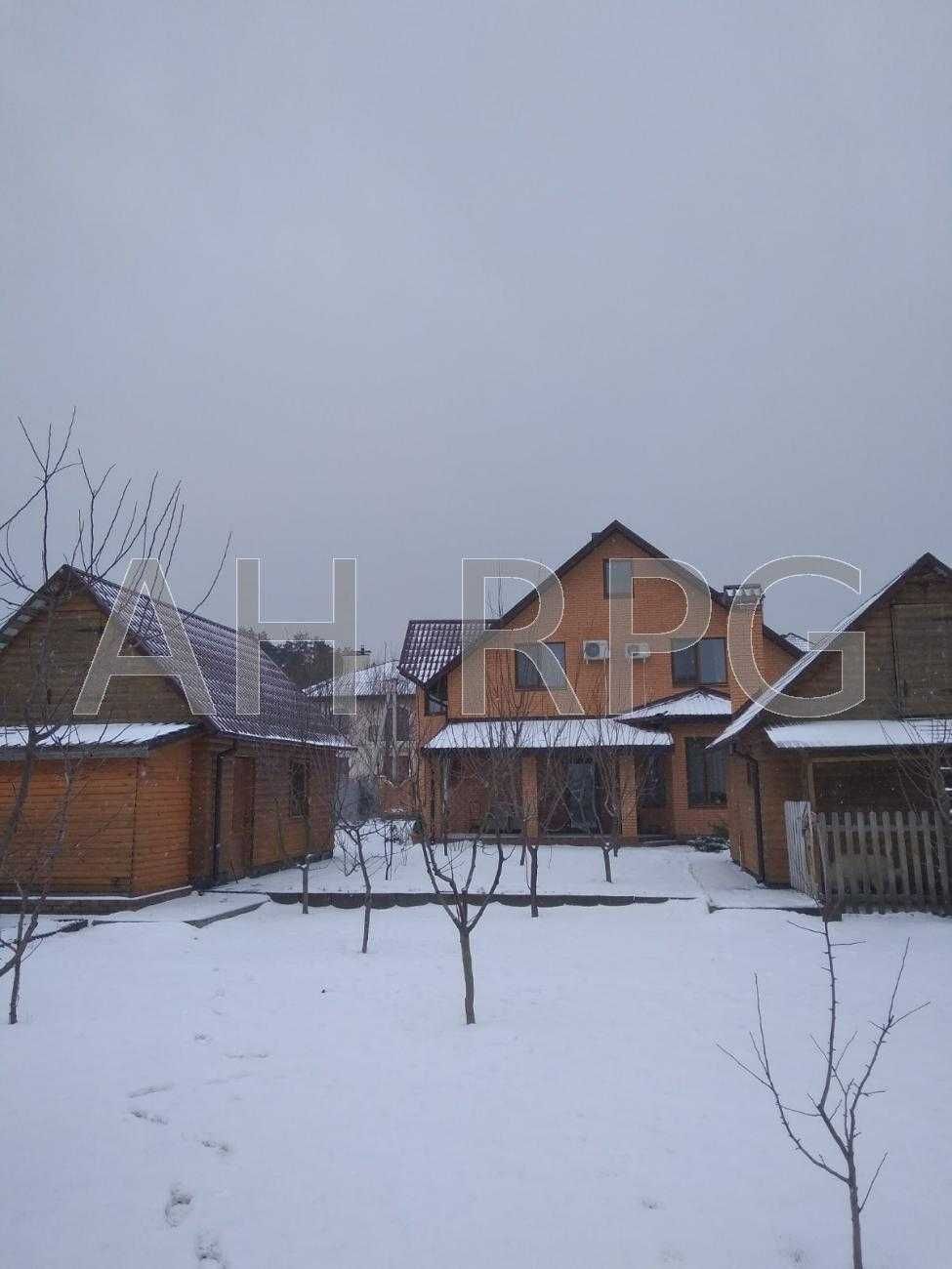Оренда двоповерхового будинку в селі Мила , Киево-Святошинський район