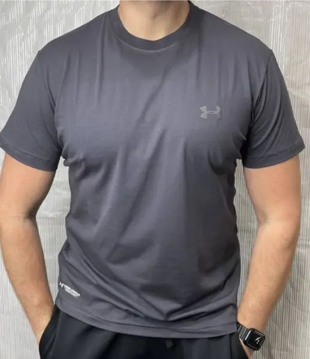 Футболка Under Armour